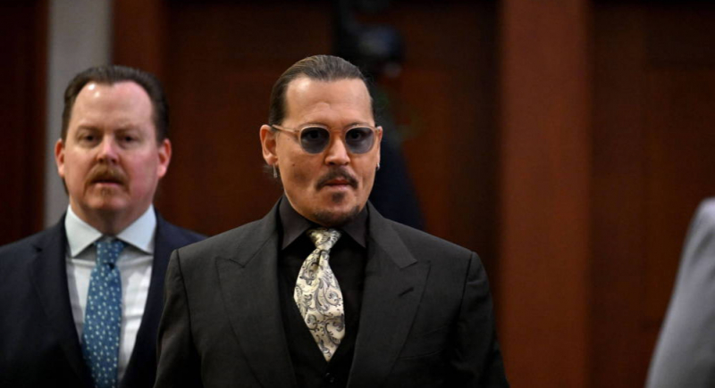 Johnny Depp składa zeznania w sądzie: „Nigdy w życiu nie uderzyłem kobiety”  