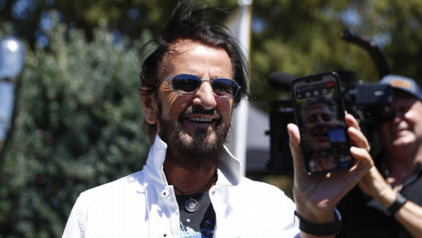 Ringo Starr zakaził się koronowirusem. Artysta przerwał trasę koncertową