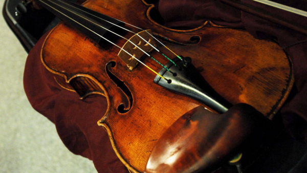 Na aukcję trafiły 292-letnie skrzypce Guarneri. Mogą zostać sprzedane za 10 mln dol.