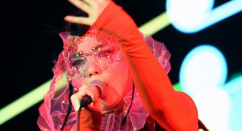 Björk - muzyczny fenomen i królowa ekstrawagancji