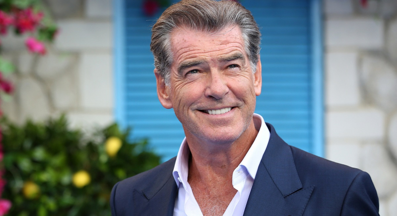 Pierce Brosnan w filmie o Eurowizji
