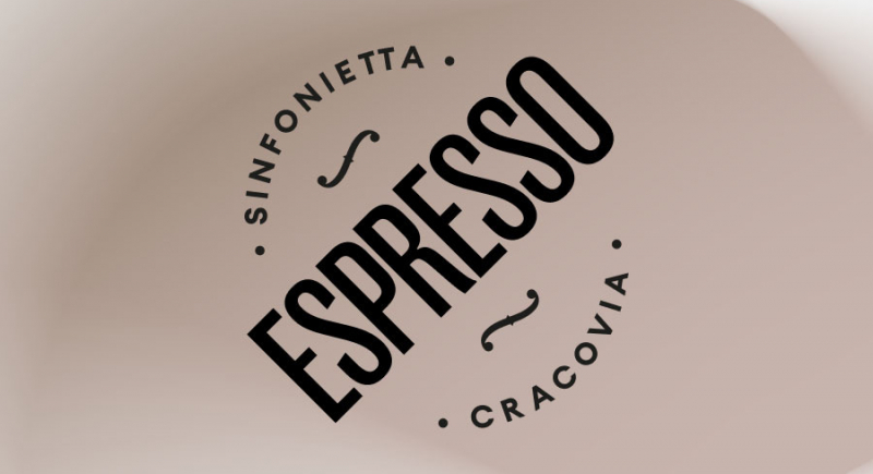 Espresso z portretem skrzypaczki