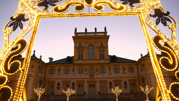 Na fasadzie pałacu Króla Jana III w Wilanowie pojawi się wizualizacja flag Polski i Ukrainy