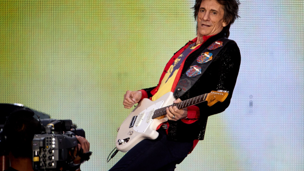 Gitarzysta Rolling Stones wsparł Paula McCartneya